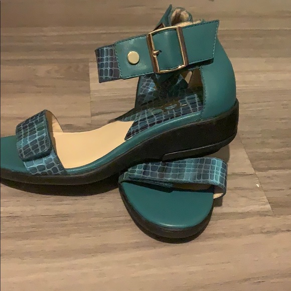 Snake Skin Patterned Low Wedges - Picture 2 of 3